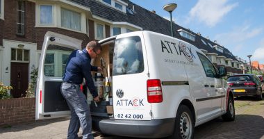attack ongediertebestrijder servicemedewerker plaagdieren